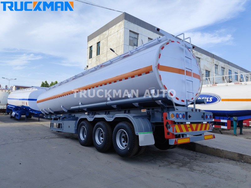 3 Axles Tnak Trailer