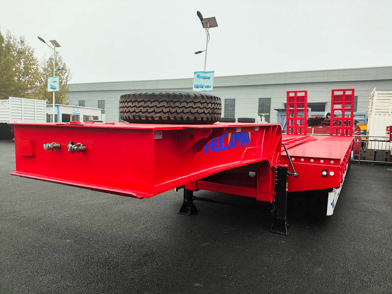 low bed trailer oblique front