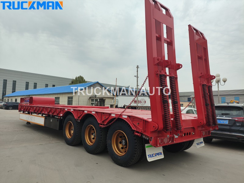 3 axles Lowboy trailer