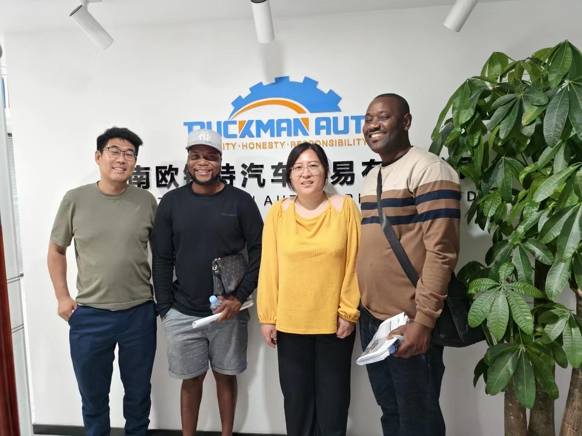 Mozambique customer visit at TRUCKMAN